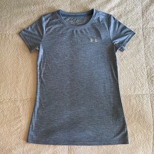 Under Armour Womens Shirt XS NWT